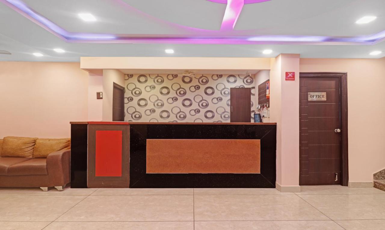 Itsy Hotels Aflah Hyderabad Exterior photo