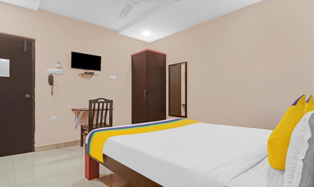 Itsy Hotels Aflah Hyderabad Exterior photo